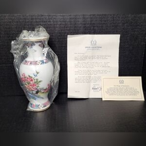 Lenox The Martha Washington Vase